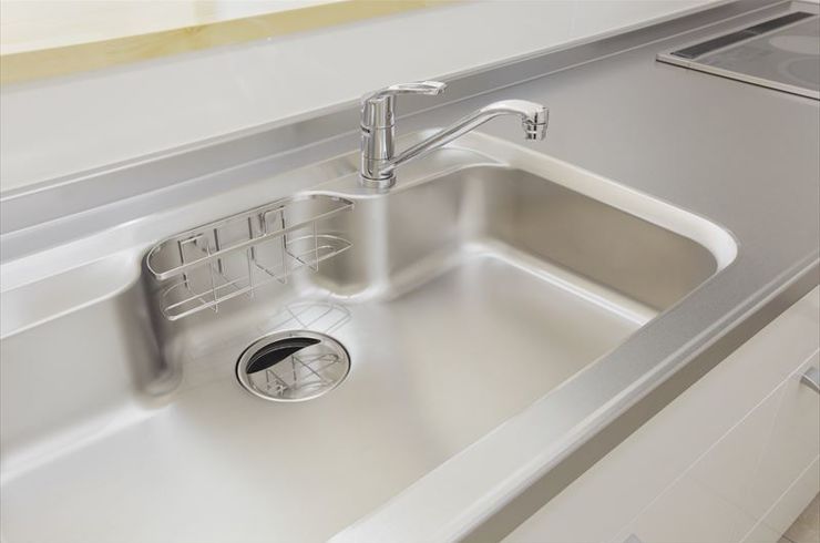 pixta_8884200_M_R800